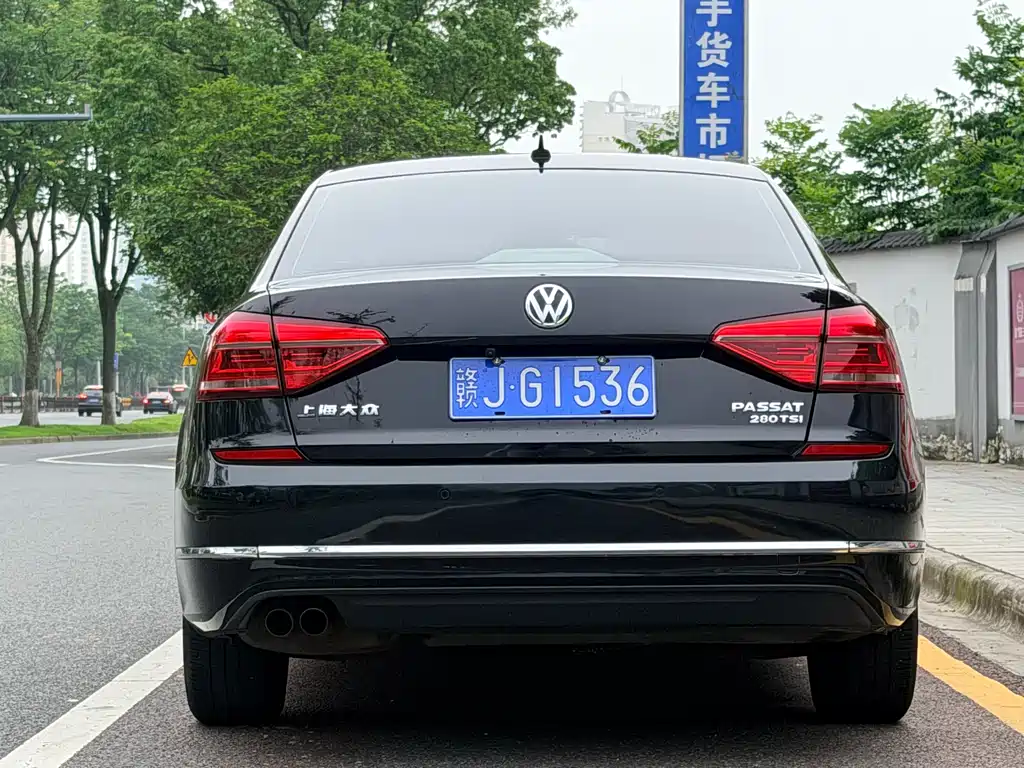 Volkswagen Passat 2016 — фото 5