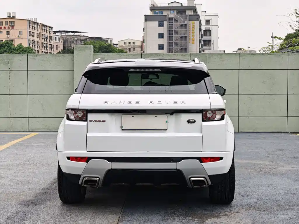 Land Rover Evoque 2014 — фото 15