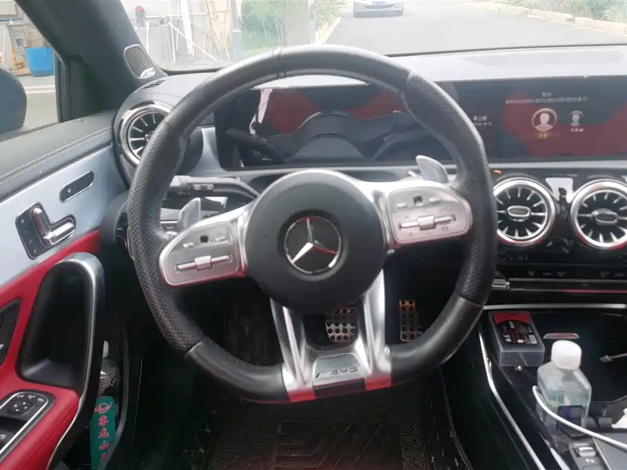 Mercedes-Benz A-Class AMG 2021 — фото 15
