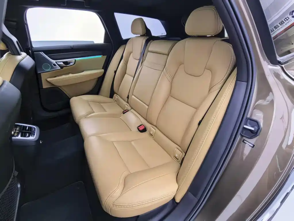 Volvo V90 2017 — фото 16