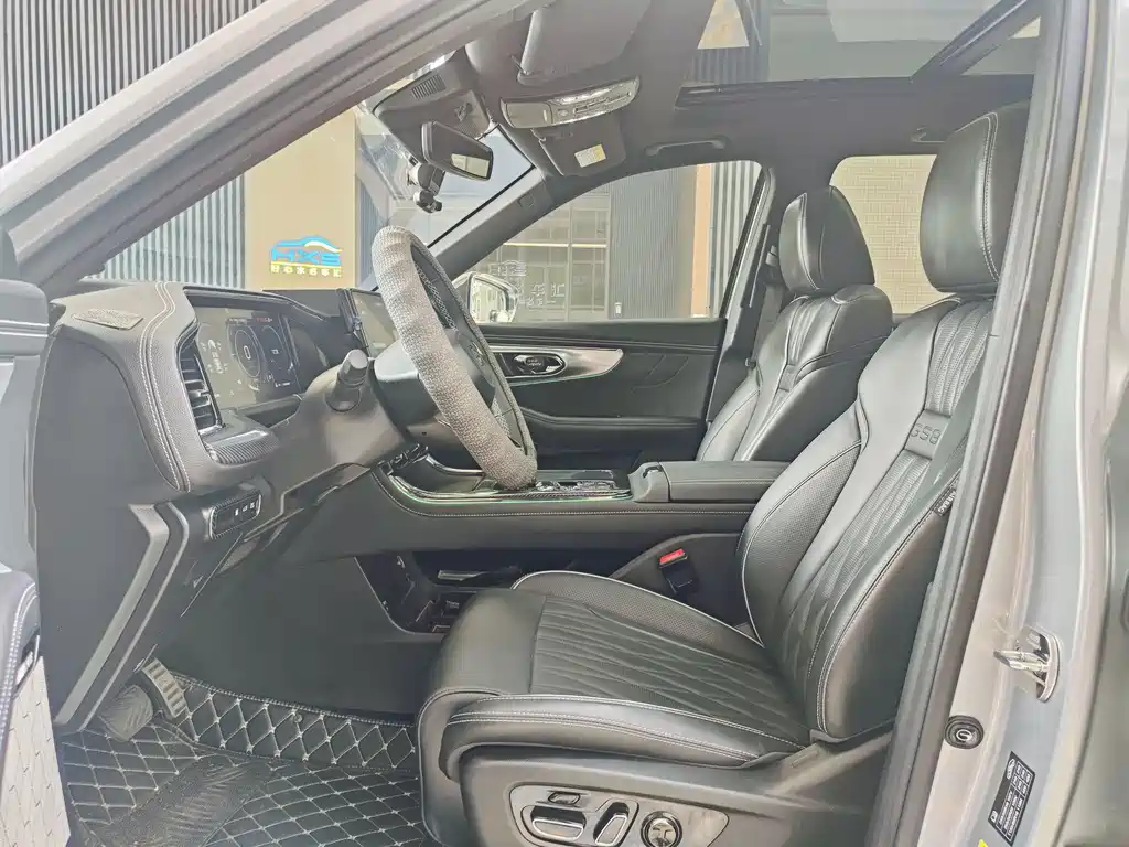 GAC Motor Trumpchi GS8 2023 — фото 12