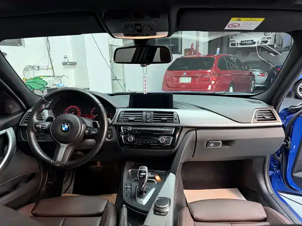 BMW 3 Series 2019
