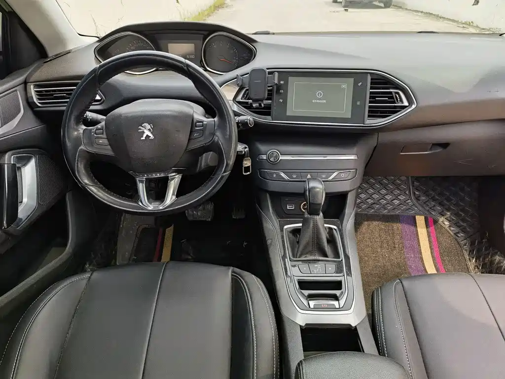 Peugeot 308S 2015 — фото 5
