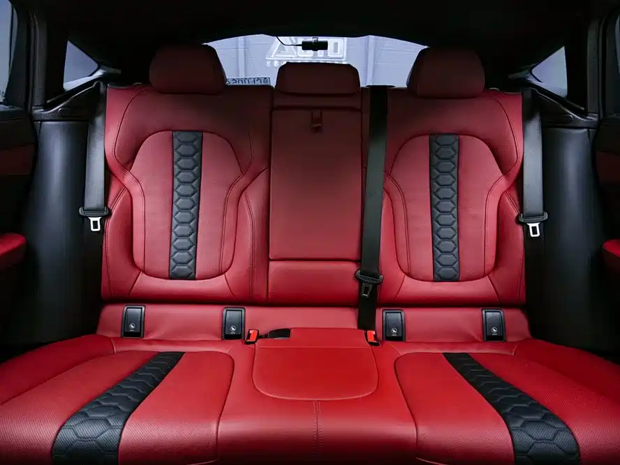 BMW X6 M 2020 — фото 12