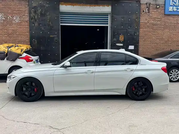 BMW 3 Series 2013