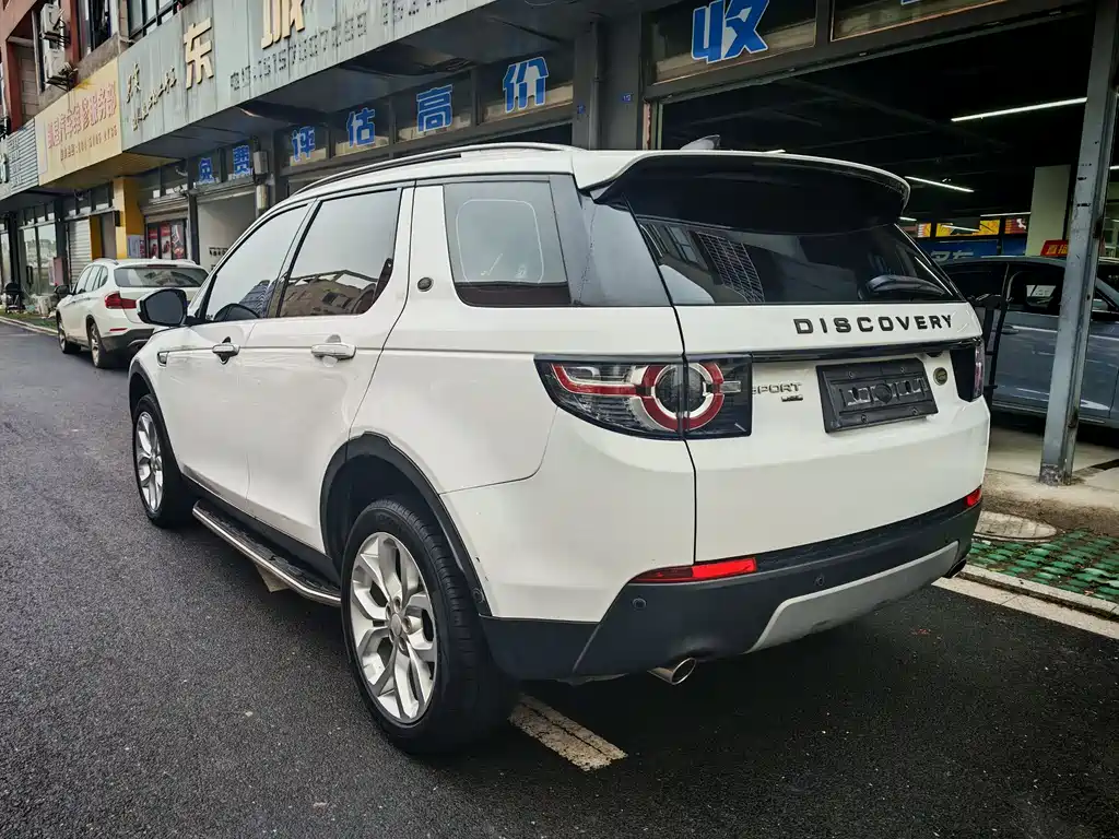 Land Rover Discovery Sport 2019 — фото 11