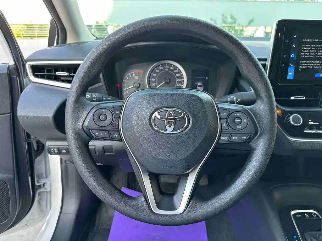 Toyota Corolla 2023 — фото 14