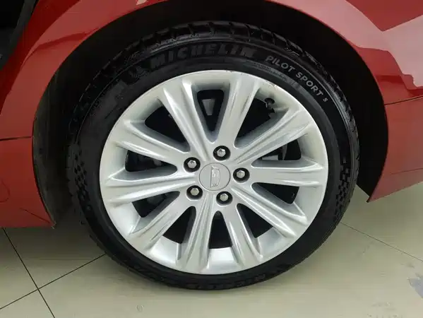 Cadillac ATS-L 2016