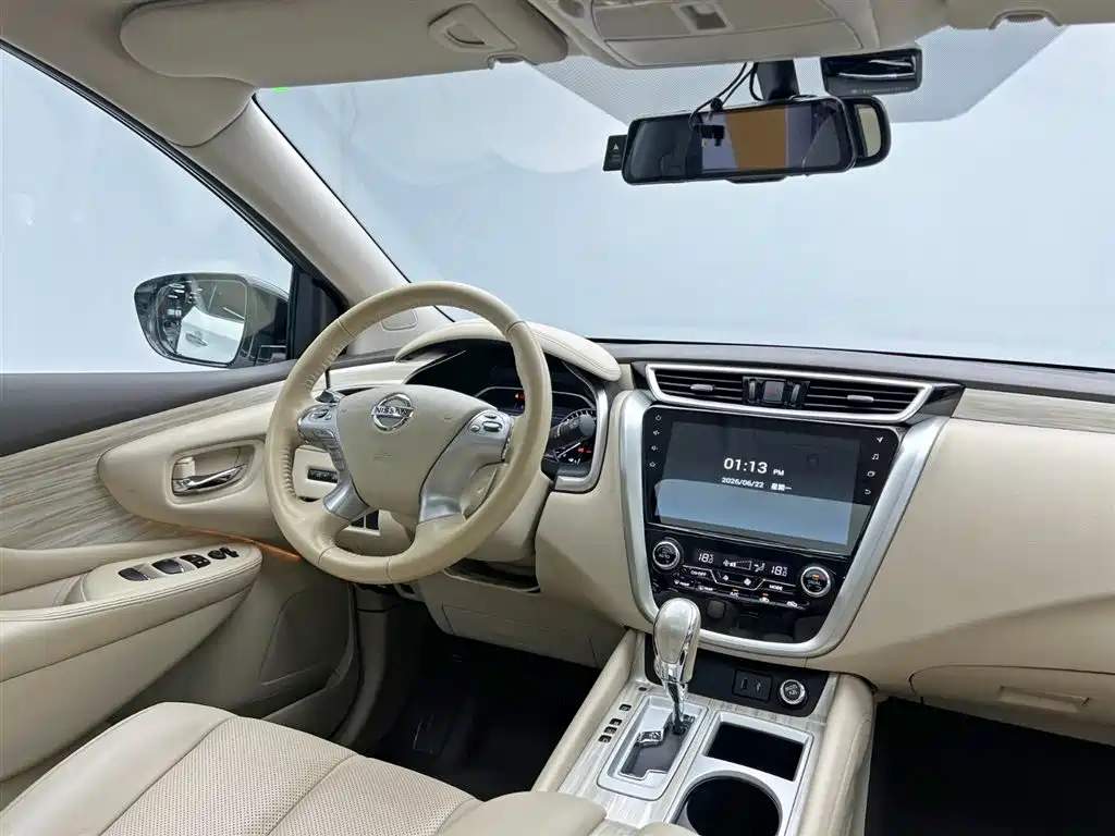 Nissan Murano 2019 — фото 23