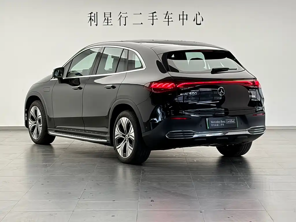 Mercedes-Benz EQE SUV 2025 — фото 4