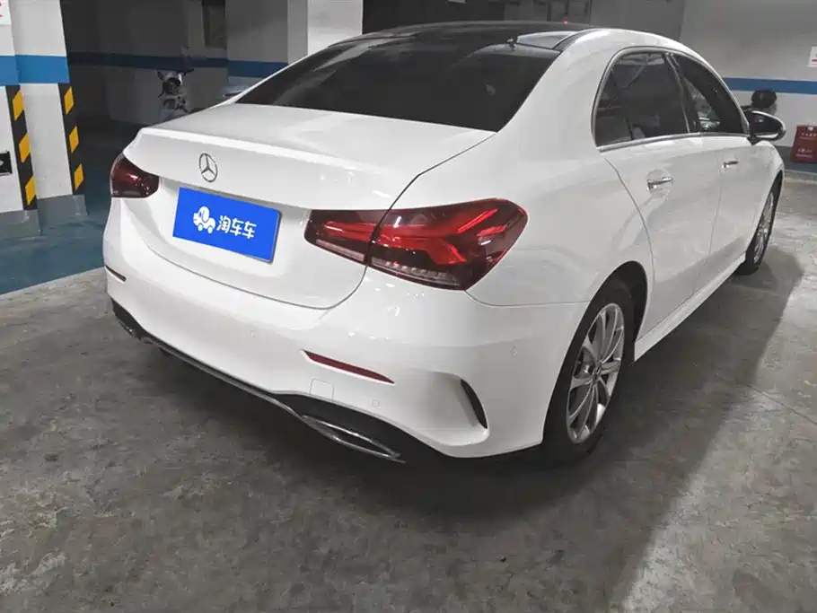 Mercedes-Benz A-Class 2019 — фото 3