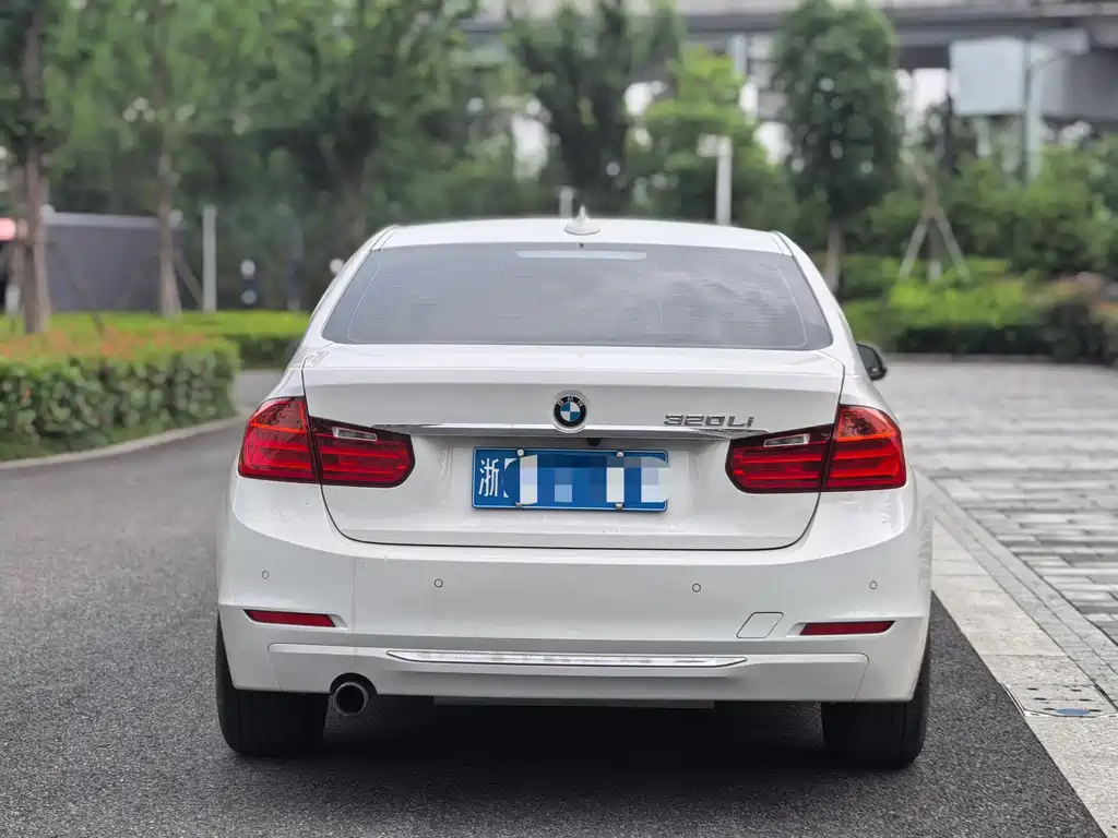 BMW 3 Series 2015 — фото 5