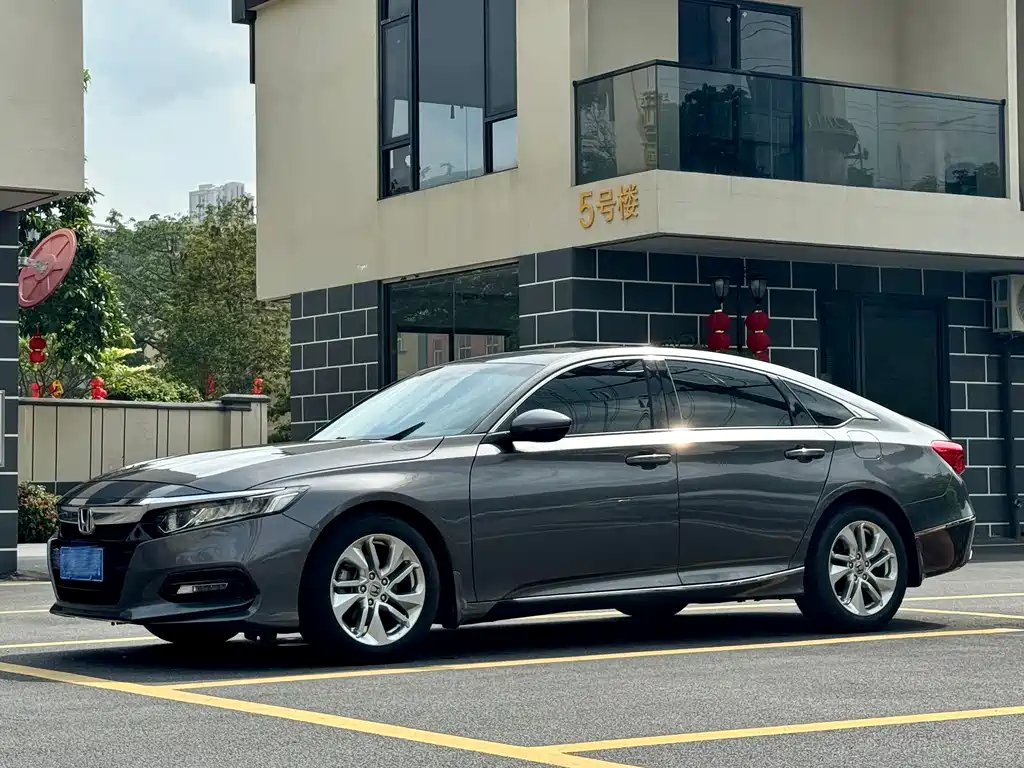 Honda Accord 2021