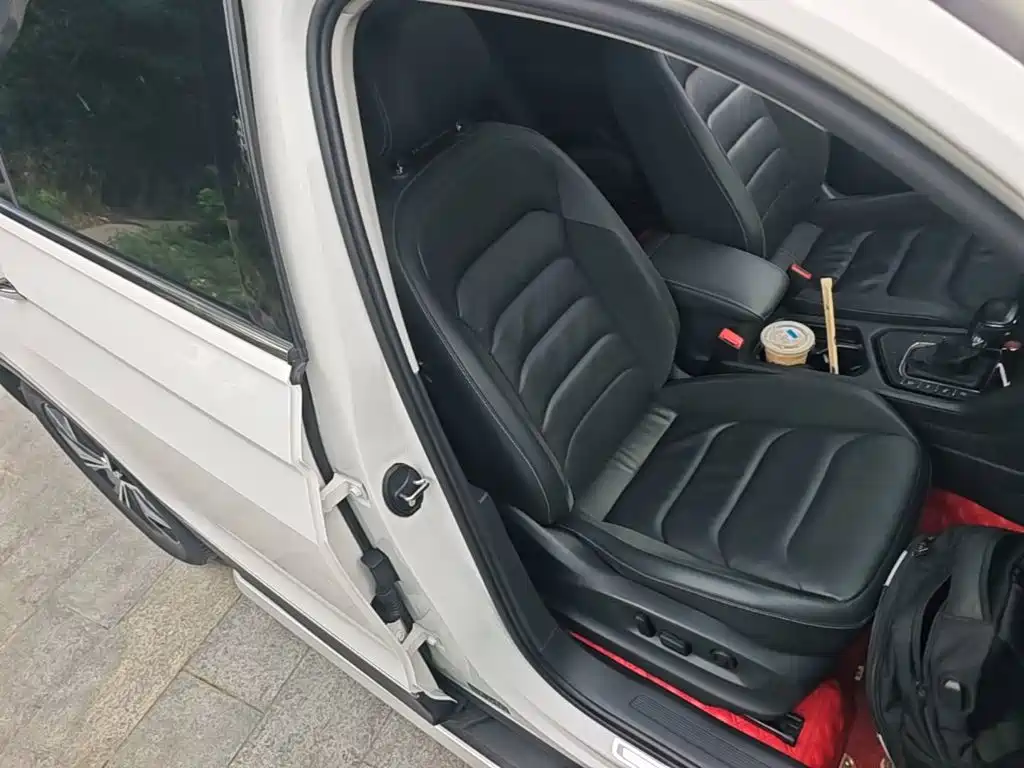 Volkswagen Tiguan L 2019 — фото 25