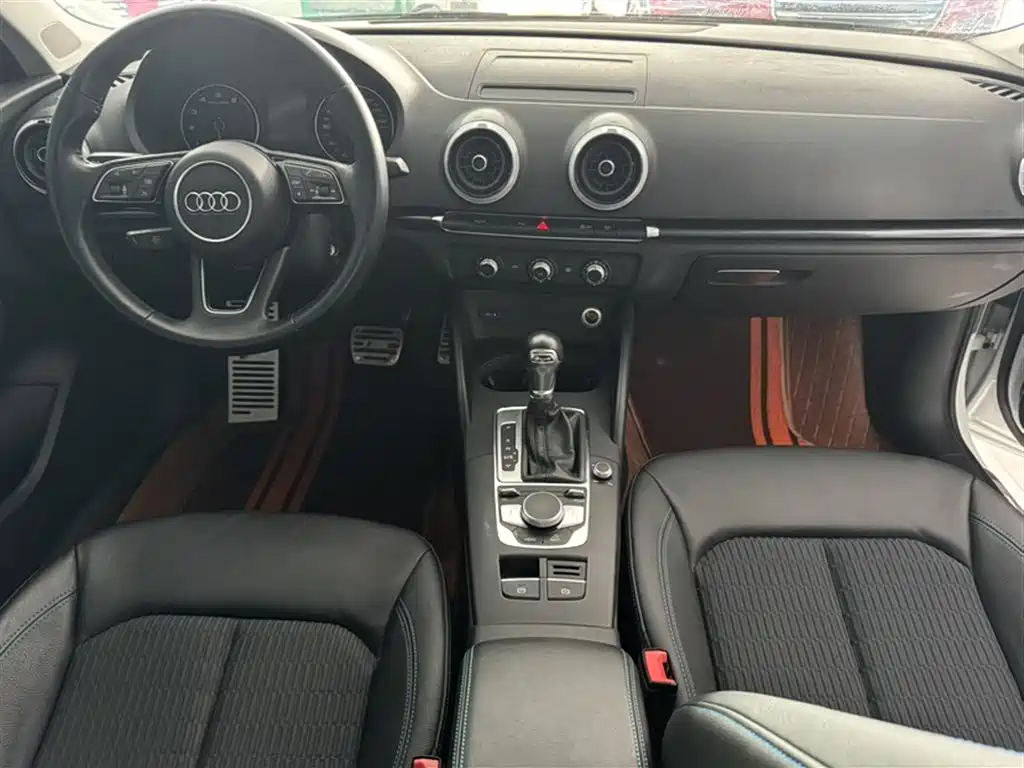 Audi A3 2020 — фото 10