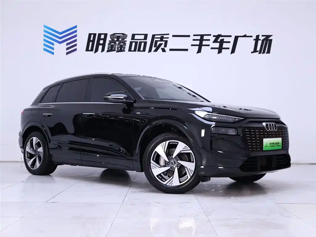 Audi Q6L e-tron 2025