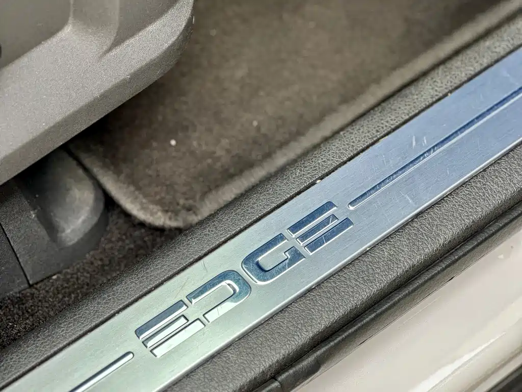 Ford Edge 2015 — фото 48