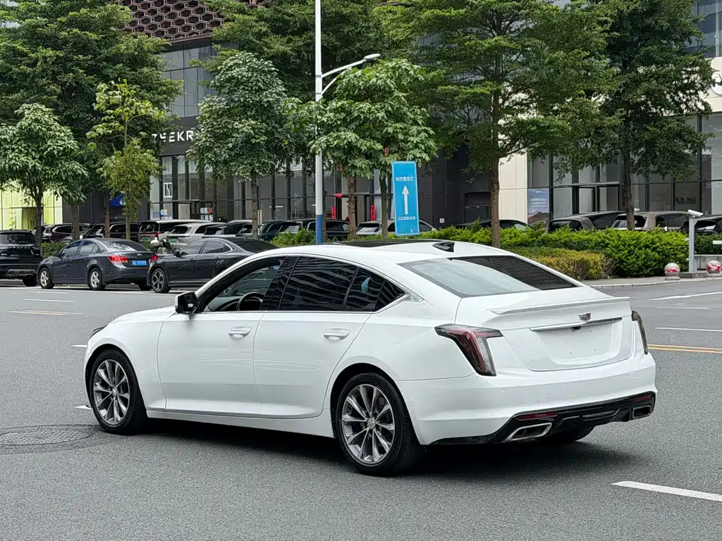 Cadillac CT5 2020 — фото 6
