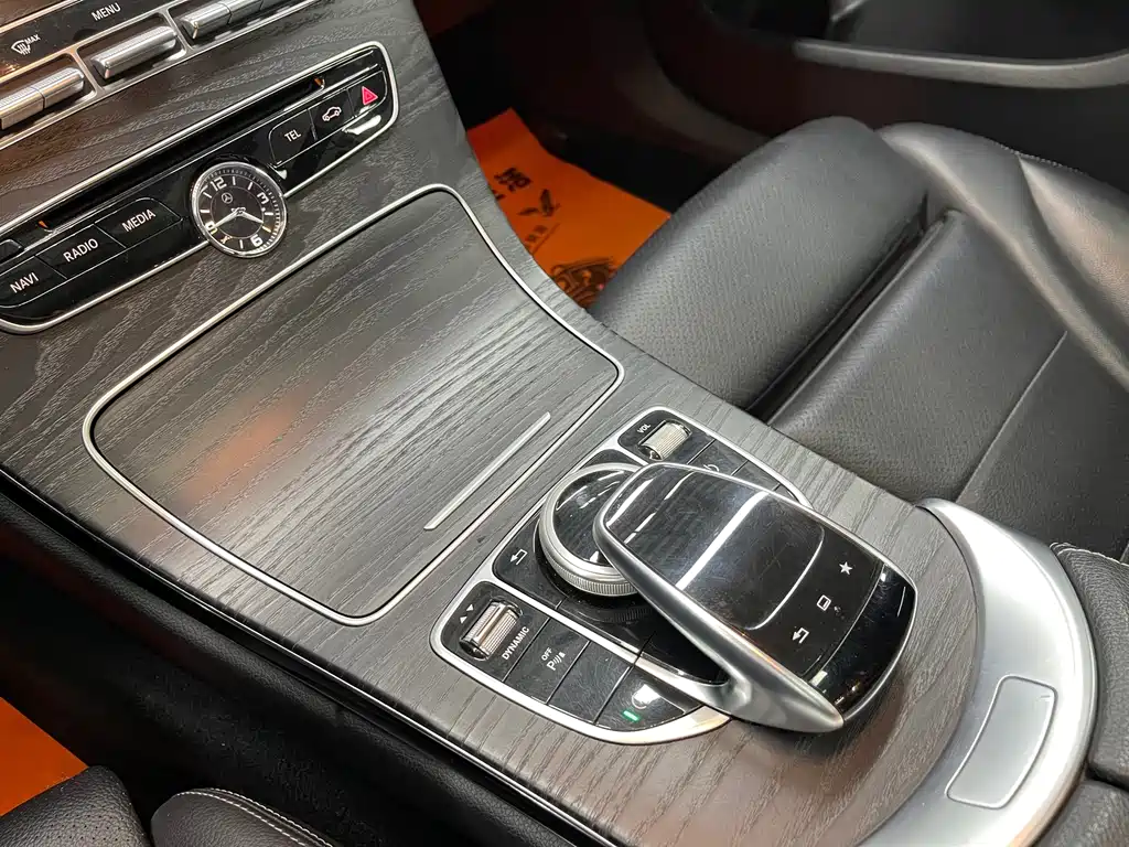 Mercedes-Benz C-Class 2016 — фото 16