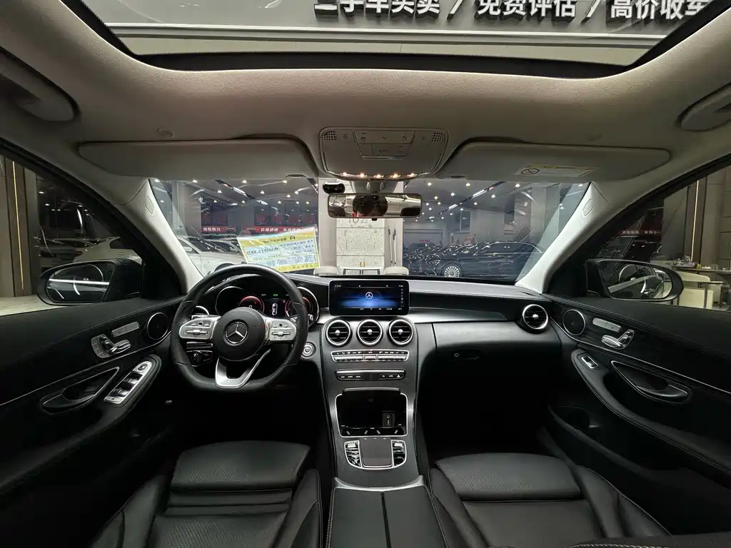 Mercedes-Benz C-Class 2020 — фото 21