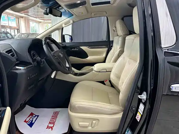 Toyota Alphard 2019