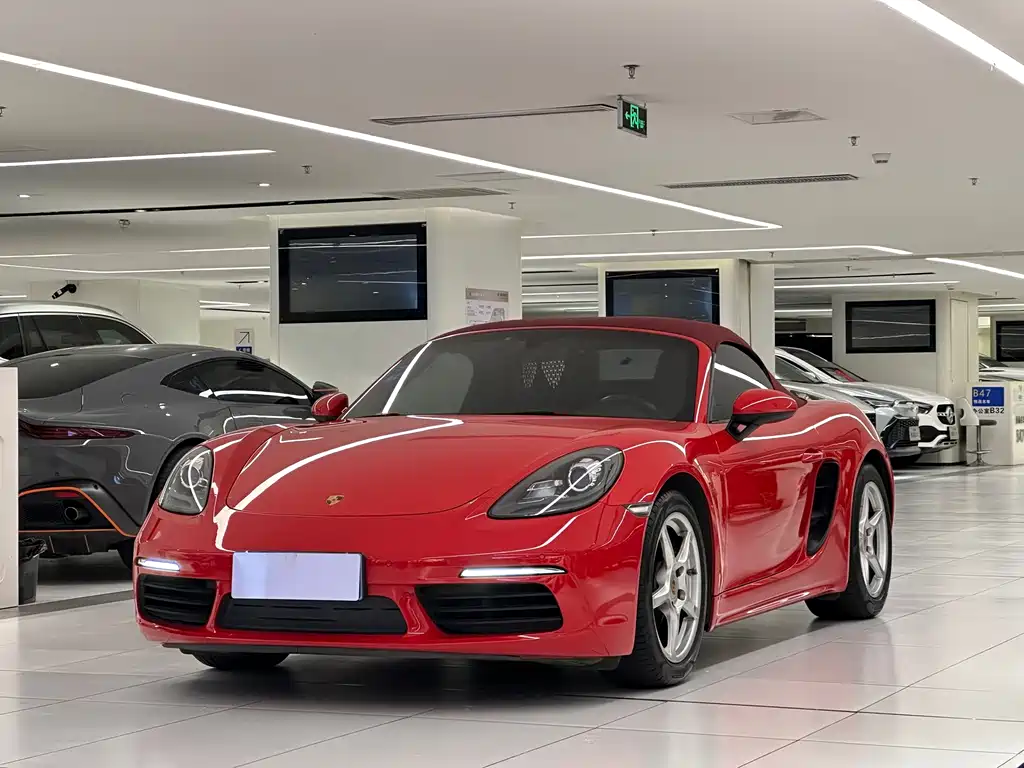 Porsche 718 2017 — фото 1