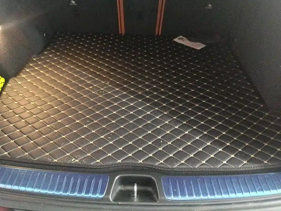 Mercedes-Benz GLC 2025