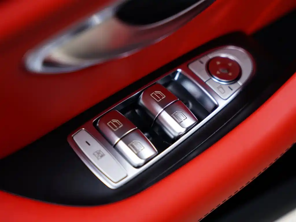 Mercedes-Benz AMG GT 2023 — фото 29