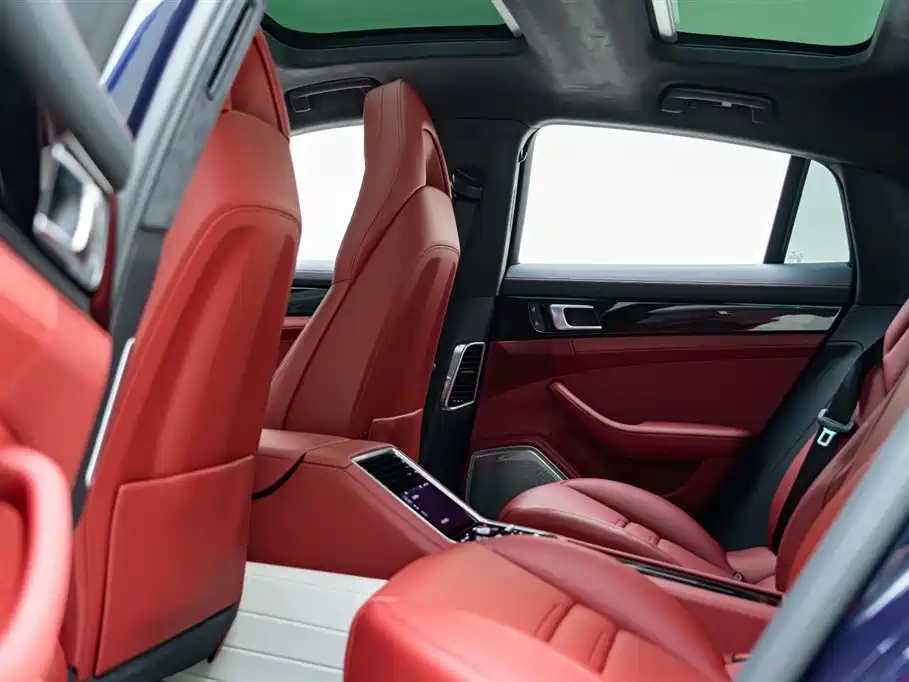 Porsche Panamera 2023 — фото 11