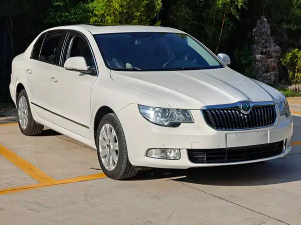 Skoda Superb 2013