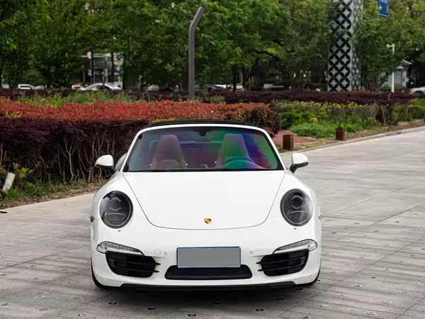 Porsche 911 2016