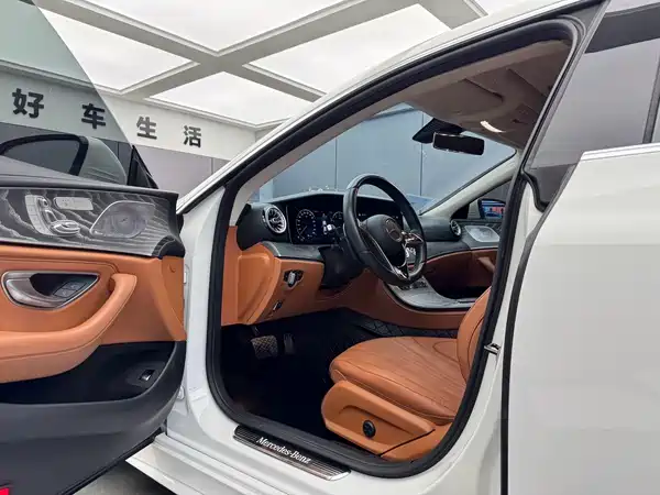 Mercedes-Benz CLS 2021