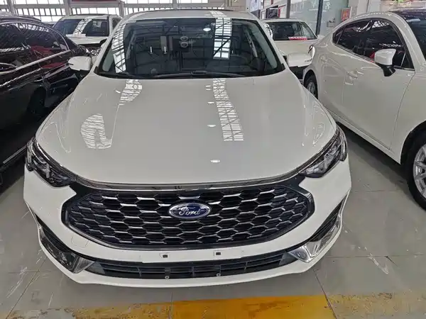 Ford Escort 2021