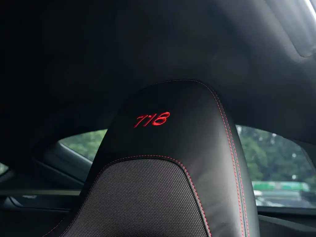 Porsche 718 2021 — фото 11