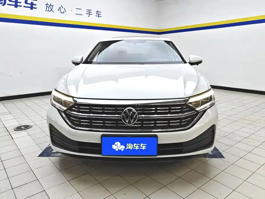 Volkswagen Sagitar 2025