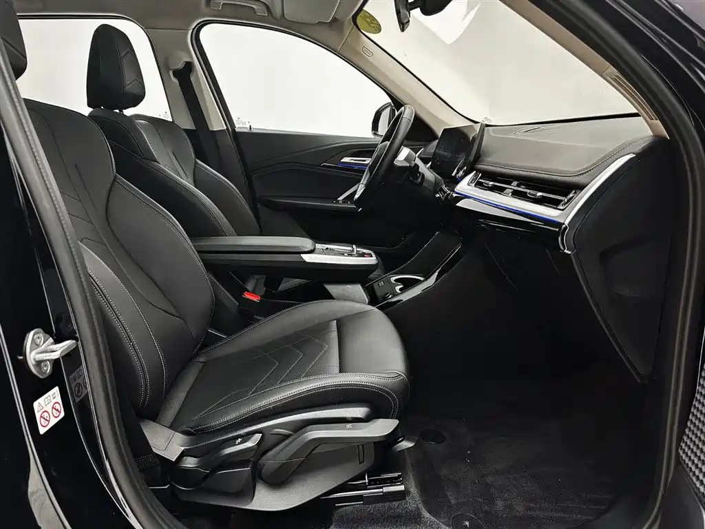 BMW X1 2023 — фото 23