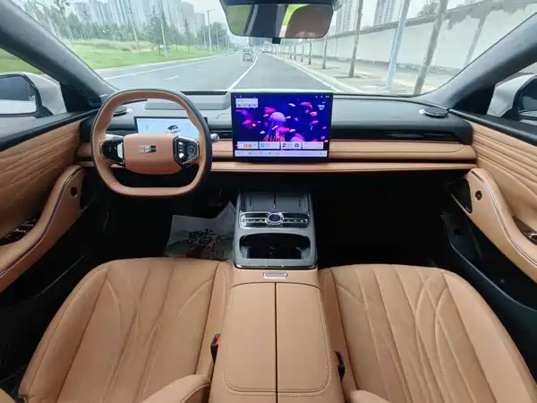 Geely Galaxy Starshine 8 2025