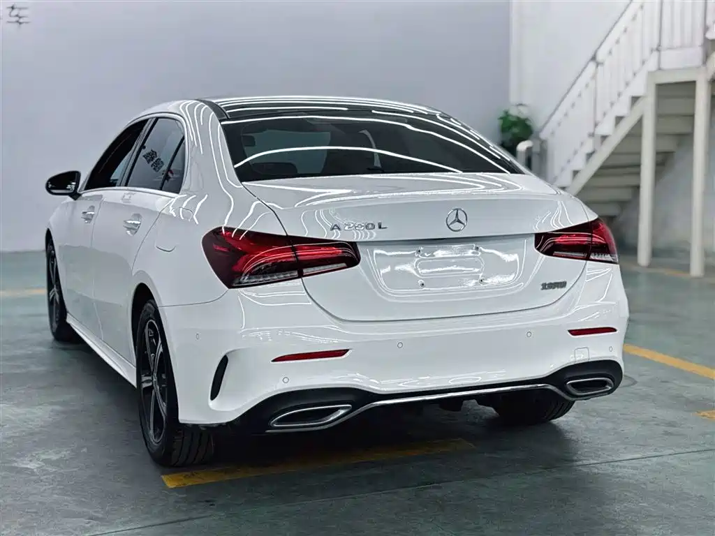 Mercedes-Benz A-Class 2023 — фото 11