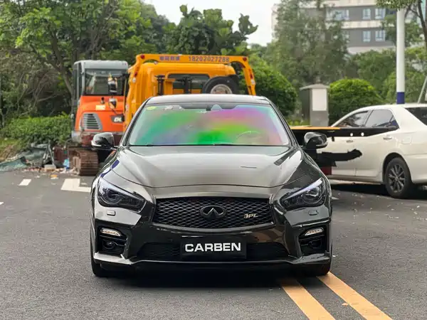 Infiniti Q50 2014