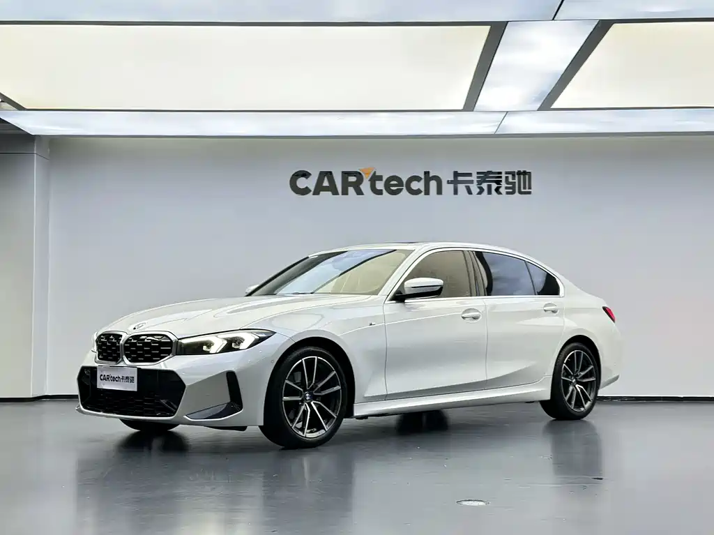 BMW 3 Series 2023 — фото 1
