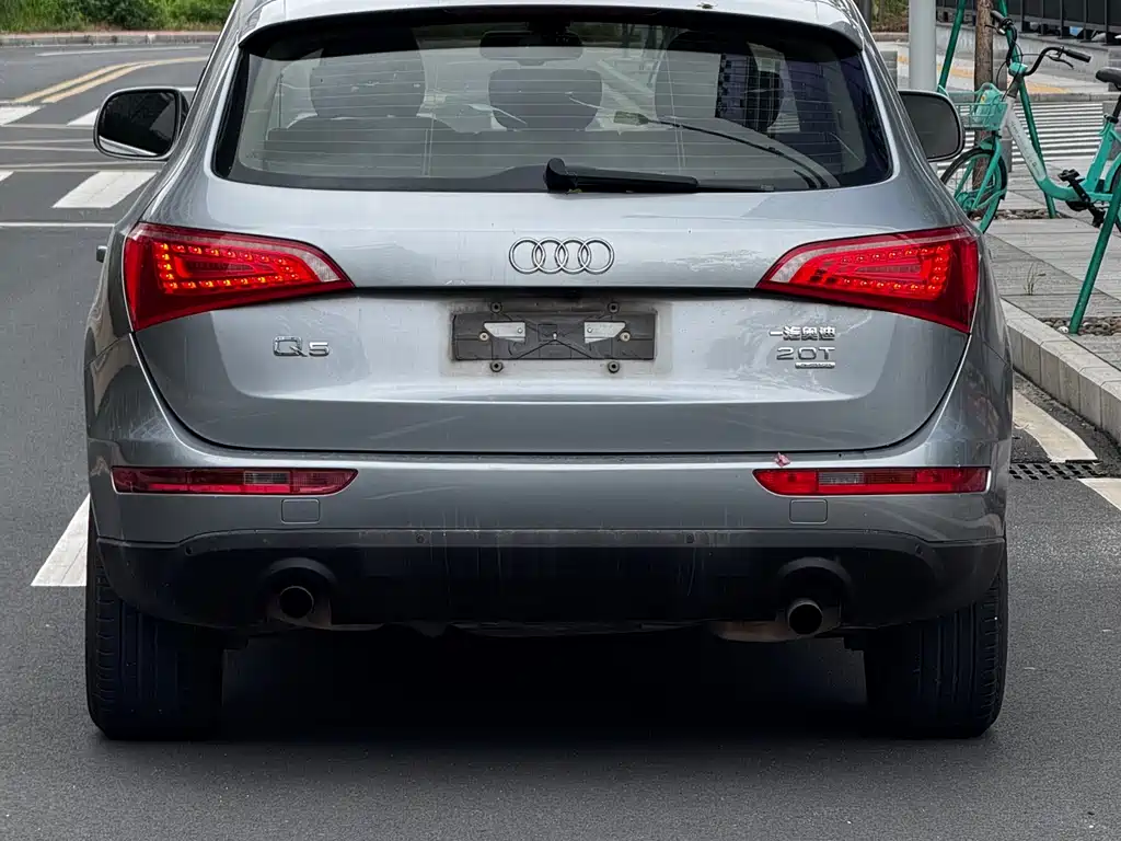 Audi Q5 2010 — фото 17