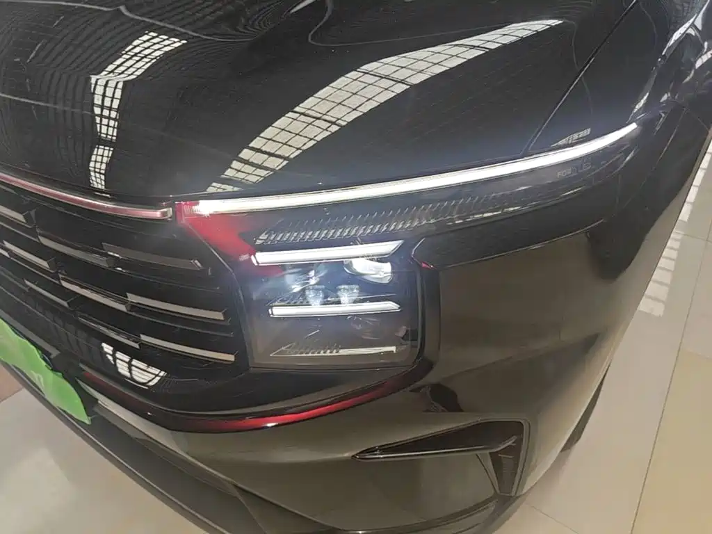 Ford Edge 2025 — фото 24