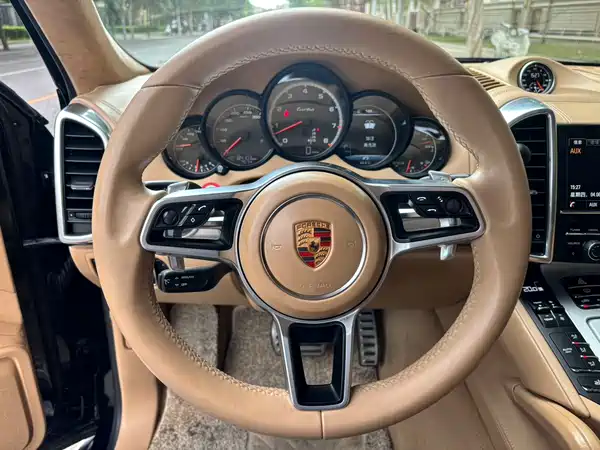 Porsche Cayenne 2015