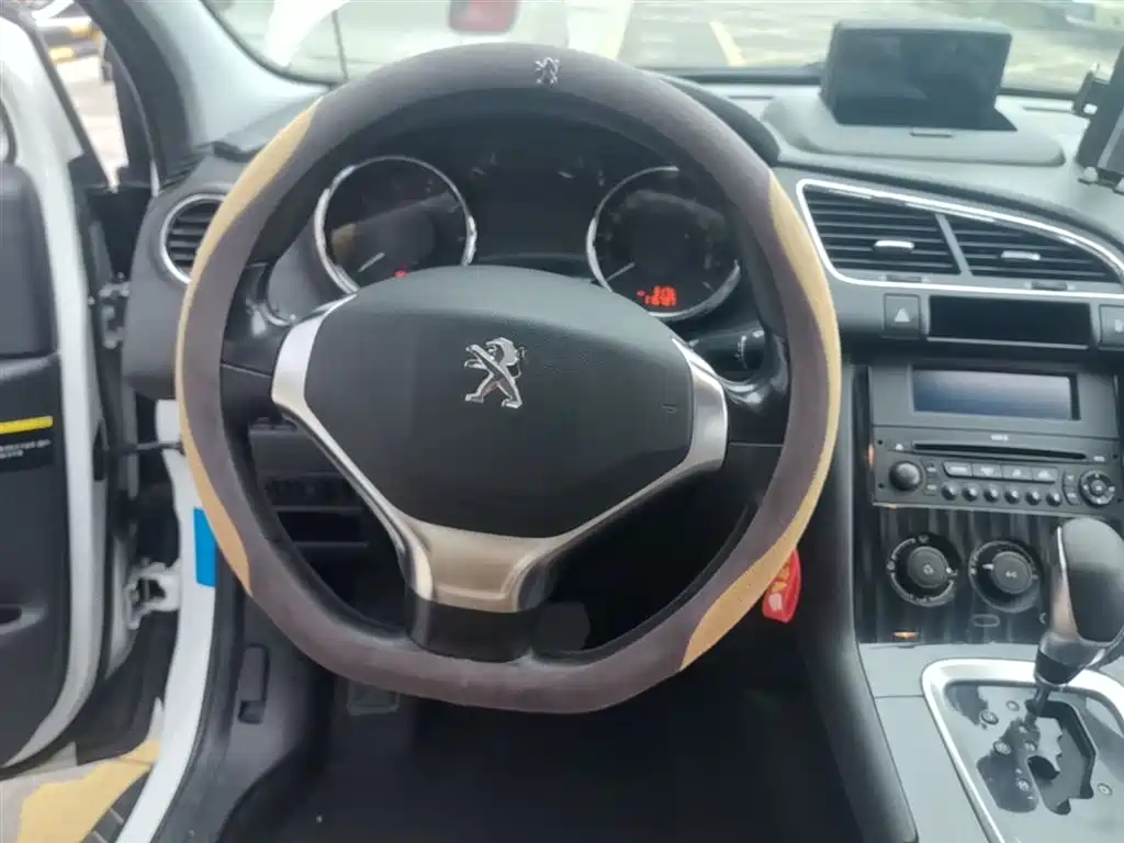 Peugeot 3008 2016 — фото 11