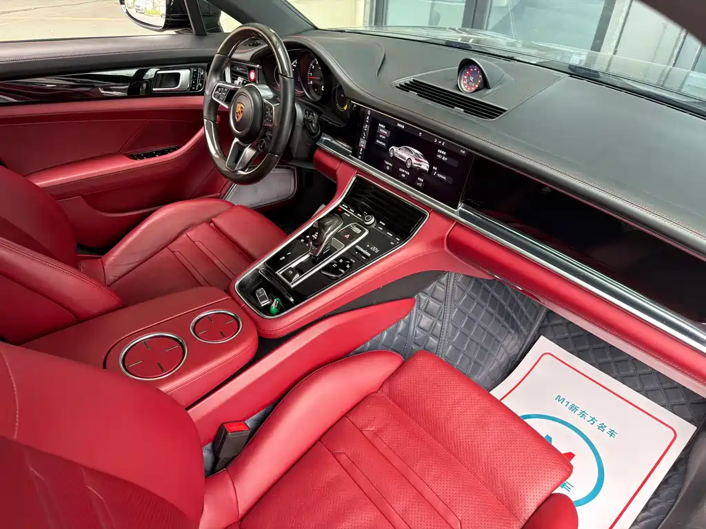 Porsche Panamera 2018 — фото 14