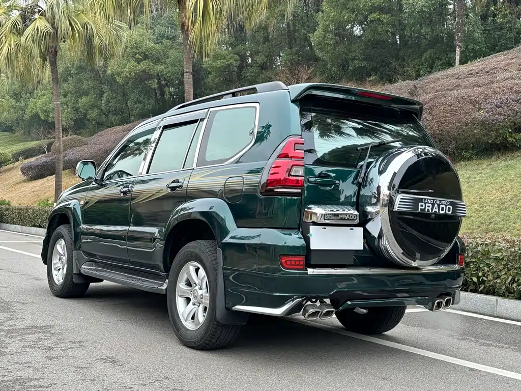 Toyota Prado 2007 — фото 25