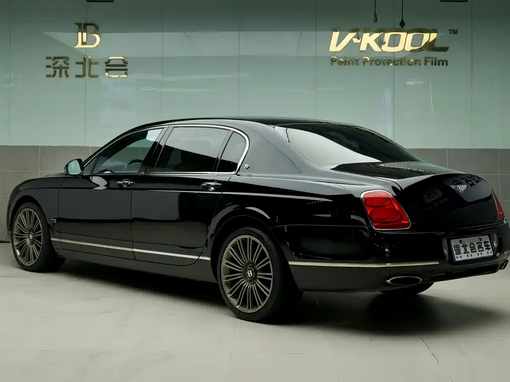 Bentley Flying Spur 2011 — фото 23