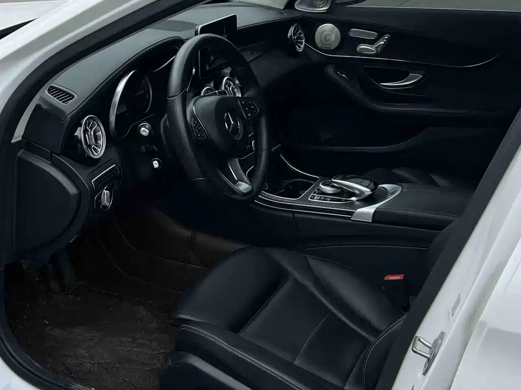 Mercedes-Benz C-Class 2017