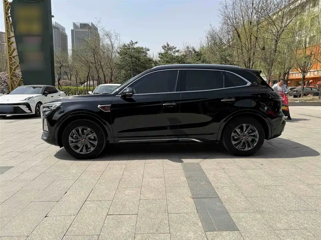Hongqi HS5 2024 — фото 10