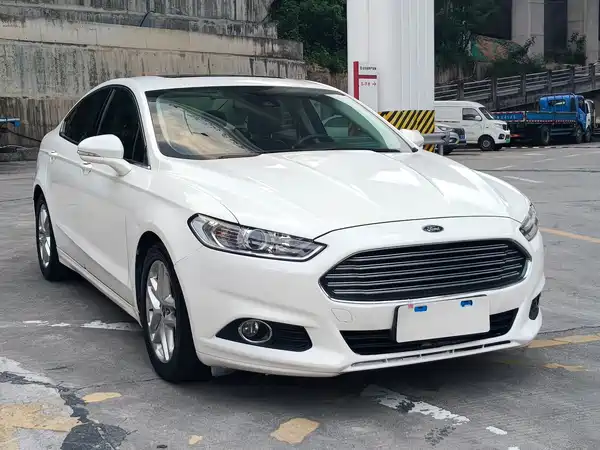 Ford Mondeo 2015